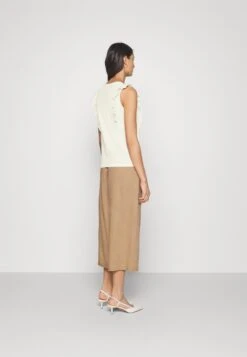 Anna Field Camiseta Básica - Off White -Anna Field 5ec6b6a4143947f3b09a0fc14a269673