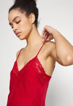 Anna Field Camisón - Red -Anna Field 64600648ae7141e4b3e4257f55ded69b