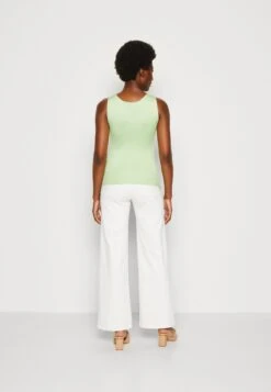 Anna Field Top - Light Green -Anna Field a9ecdcb047824676af7eb181b89f054a