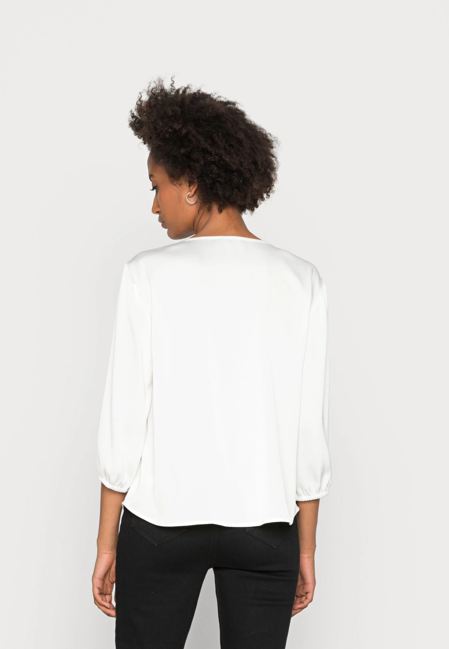 Anna Field Blusa - Off White 5 Anna Field Blusa - Off White - Image 3