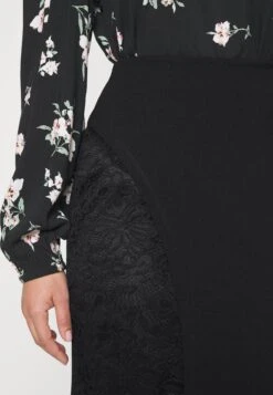 Panel Asymmetric- Minifalda - Black 11 Panel Asymmetric- Minifalda - Black -Anna Field ef5785e4b90142c39fc5864c37828dea